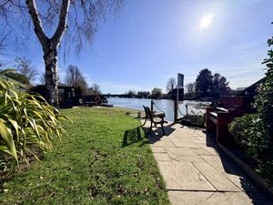 Photo 26- click for photo gallery